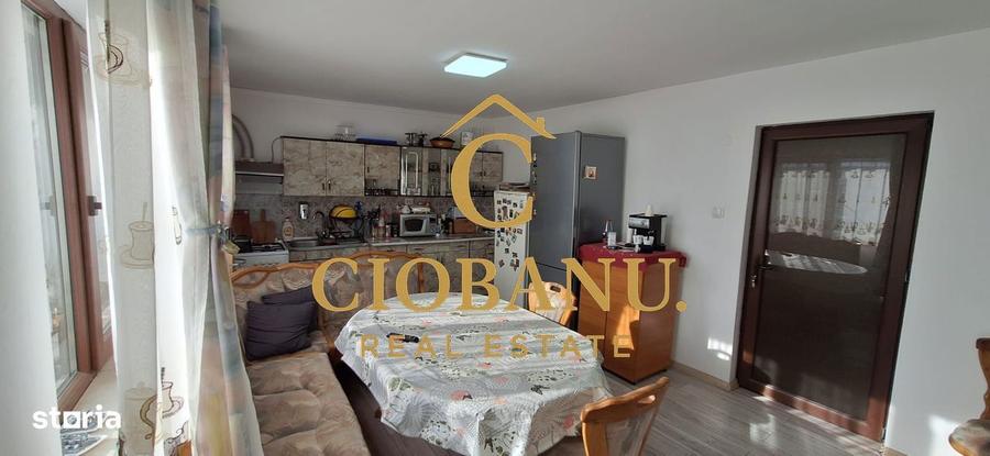 Casă cu 3 camere cu Teren 260 Mp în Central