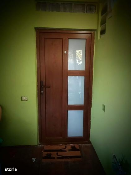Casă cu 3 camere în Central