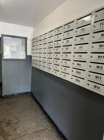 Garsonieră decomandată în Titan