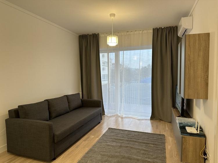 Apartament cu 2 camere semidecomandat în Chitila