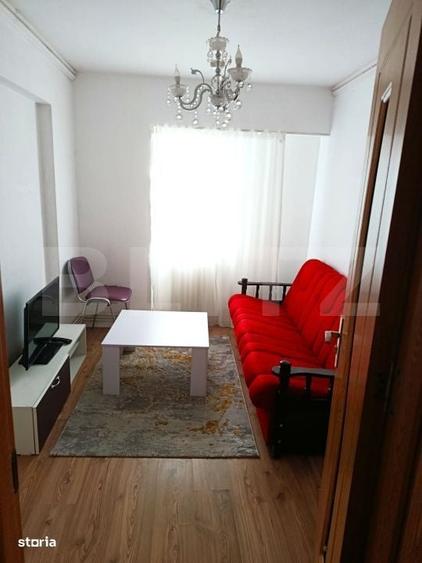 Apartament cu 3 camere în Independenței