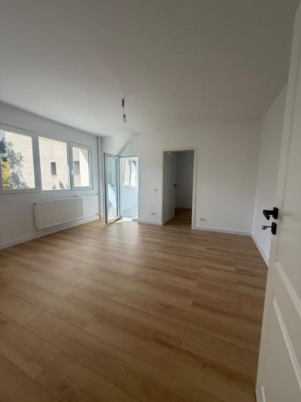 Apartament cu 2 camere semidecomandat în Titan
