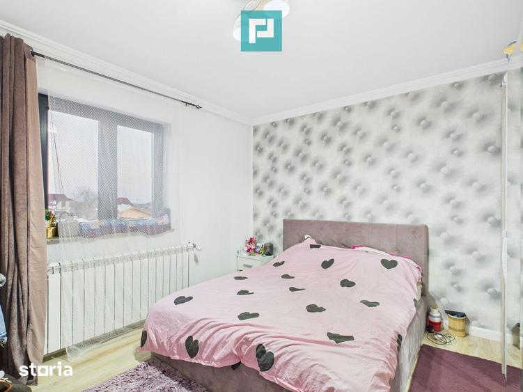 Casă cu 3 camere cu Canalizare în Giarmata