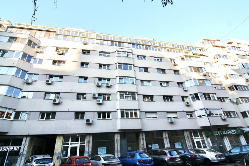 Apartament cu 2 camere semidecomandat, mobilat în Ultracentral