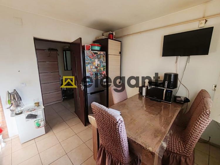 Apartament cu 3 camere semidecomandat, mobilat în Rovine