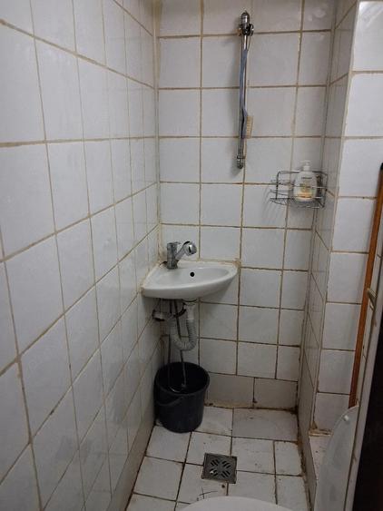 Garsonieră decomandată în UTA