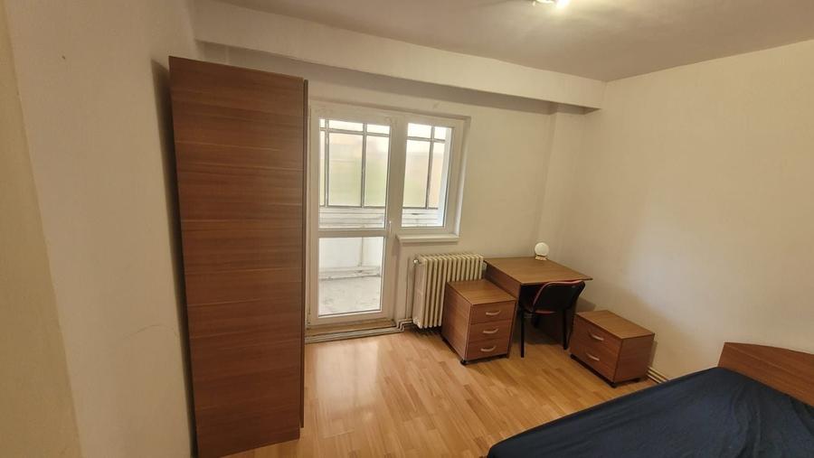 Apartament cu 4 camere decomandat în Mărăști