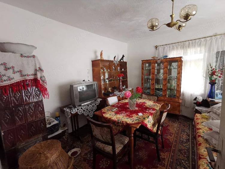 Casă cu 4 camere cu Teren 4212 Mp în Lupșa de Sus