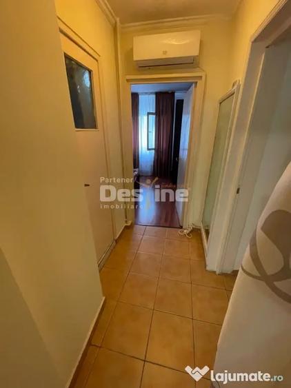 Apartament cu 3 camere decomandat în Cotroceni