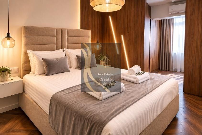 Apartament cu 3 camere semidecomandat în Ștefan cel Mare