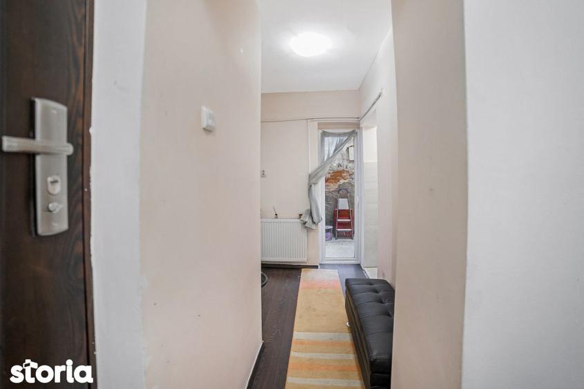 Apartament cu 5 camere în Victoriei