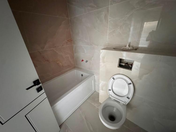 Apartament cu 2 camere decomandat în Theodor Pallady