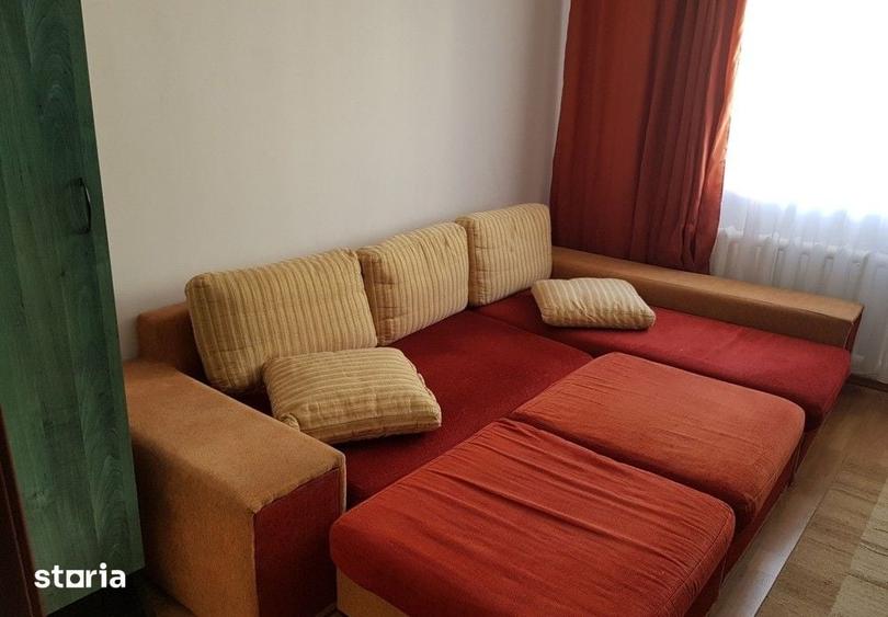 Garsonieră decomandată în Take Ionescu