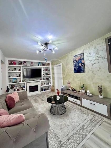 Inchiriere Apartament 3 camere decomandat, 67 mp, Cetatii - 4