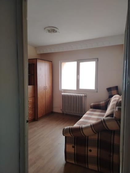 Apartament cu 2 camere decomandat în Sud