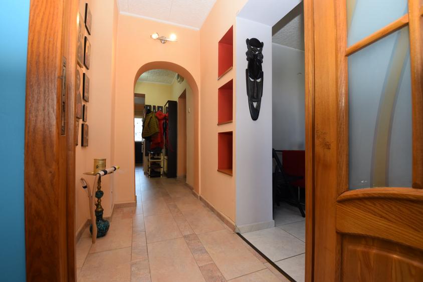 Apartament cu 3 camere semidecomandat în Nicolae Grigorescu