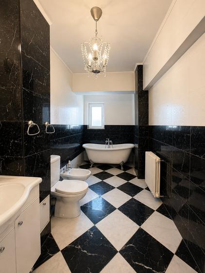 Apartament cu 4 camere decomandat, mobilat în Tomis Nord