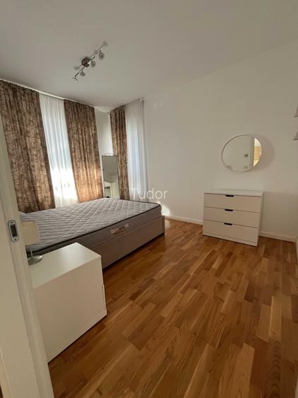 ofer spre inchiriere 3 camere
