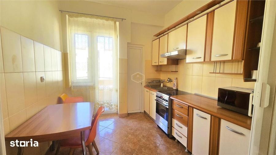 Centru | Etaj 2 - Apartament cu 3 camere + garaj | Calea Traian - 10