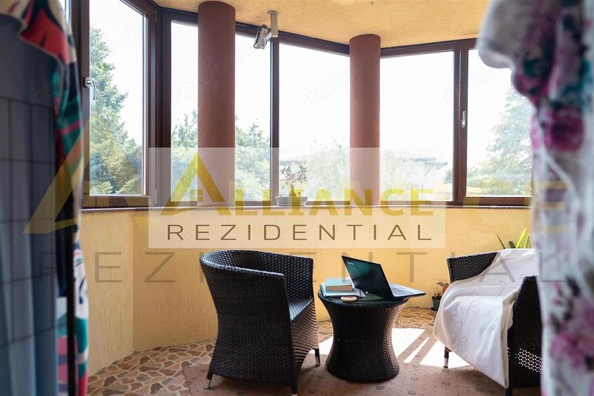 Casa Individuala - 766mp - Piscina si foisor- 7 camere 7 bai - 15