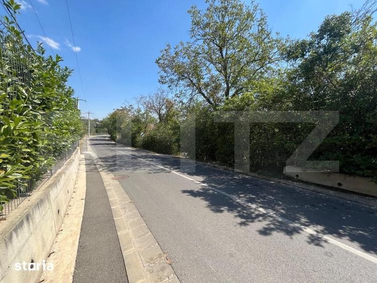 Teren de 1511 mp, în Podgoria