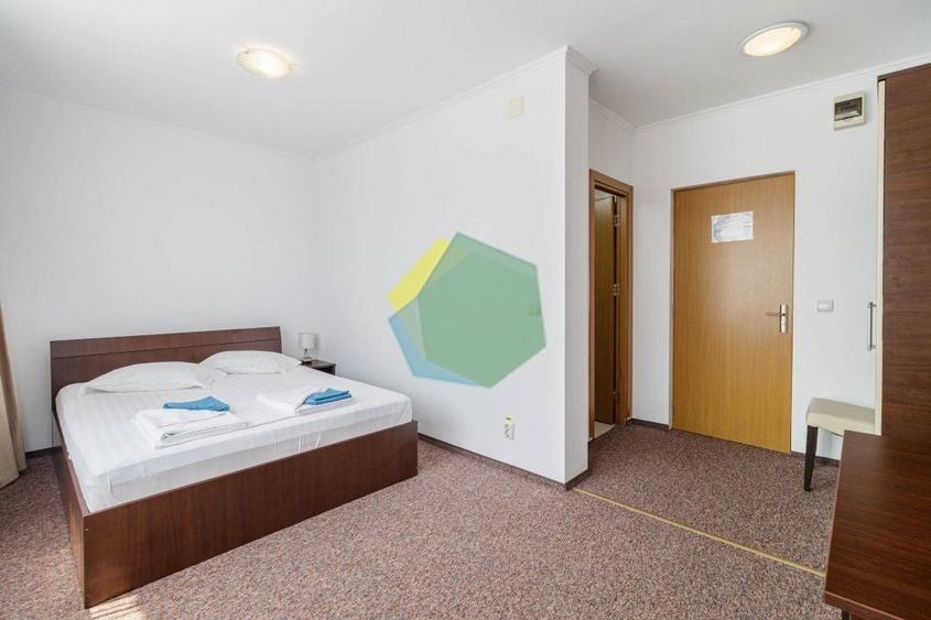Hotel/Pensiune, de 1,620 mp, în Odăi