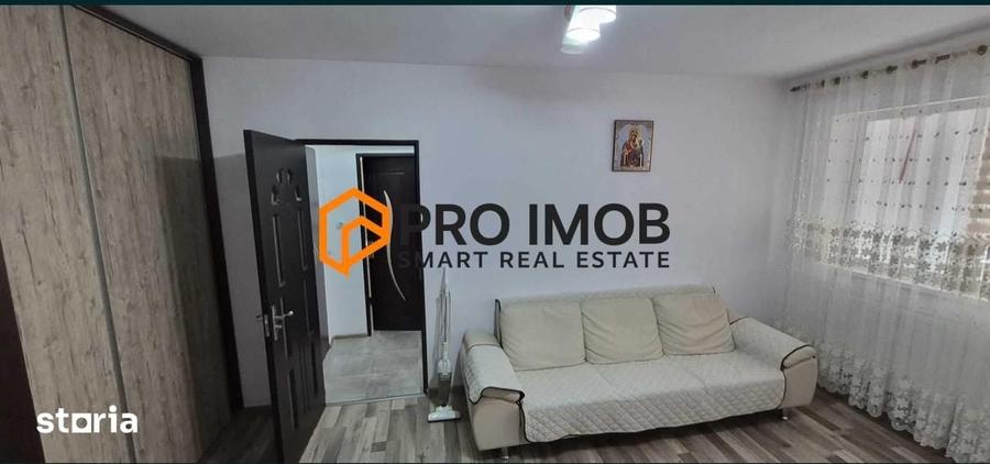 Apartament cu 2 camere semidecomandat în Micro 14
