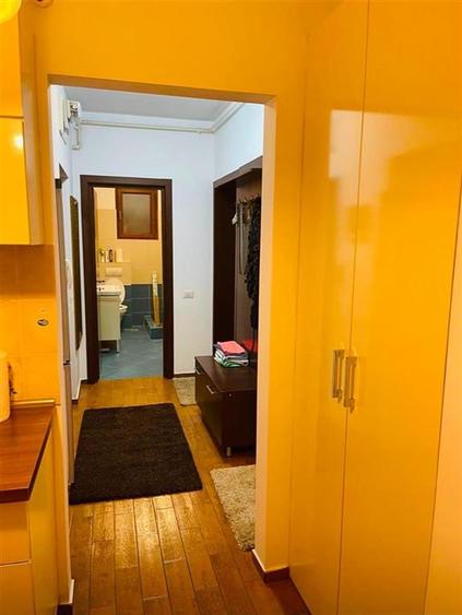 Apartament cu 2 camere semidecomandat, mobilat în Floreasca