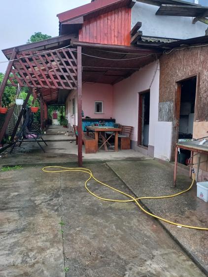 Casă cu 3 camere cu Teren 1776 Mp în Mineri