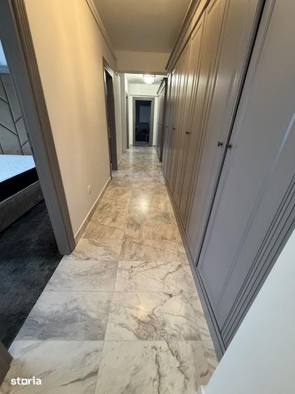 Apartament cu 2 camere în Tractorul