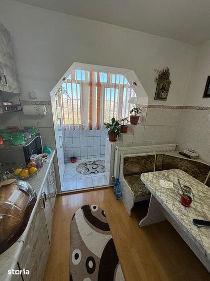 Apartament cu 2 camere decomandat în Crihala