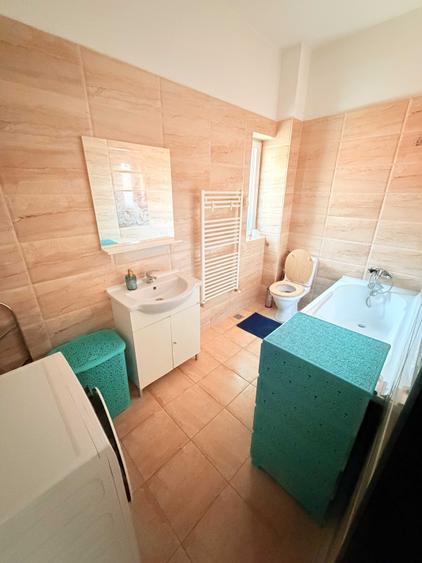 Apartament cu 2 camere semidecomandat în Titan