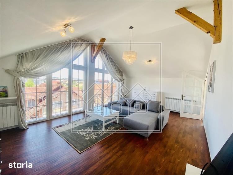 Apartament cu 5 camere în Calea Dumbrăvii