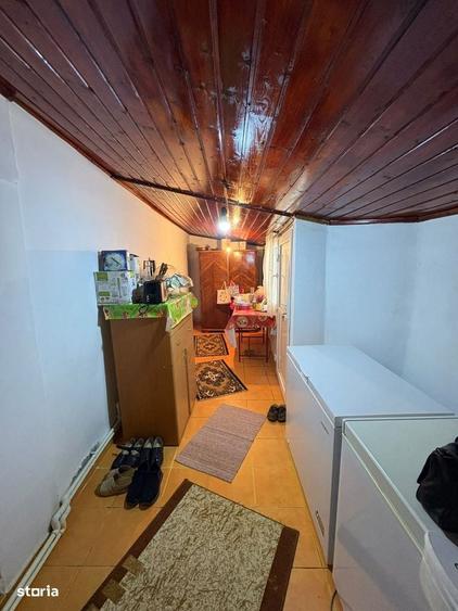 Casă cu 4 camere în Ciorogârla