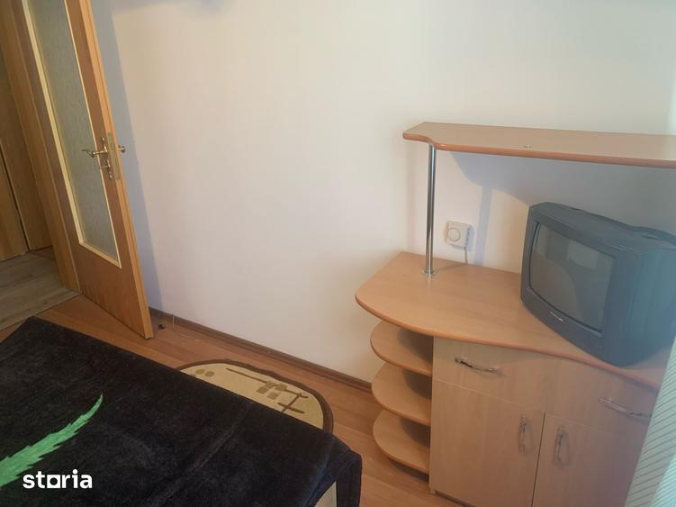 Inchiriez Apartament 2 camere, Zona Grigore Balan,250 Euro - 4