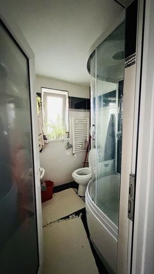 PROPRIETAR 2 Case in aceeasi curte | Calea Bogdanestilor statie de tramvai in fata casei - 8