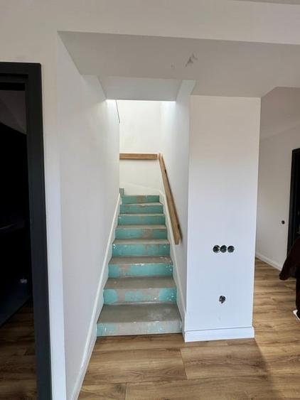 Casă individuală cu 4 camere cu Teren 442 Mp în Unirii