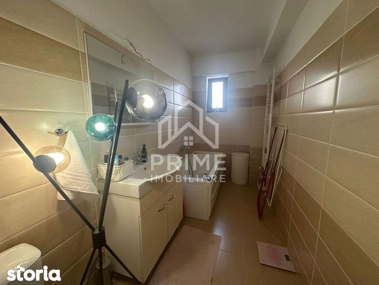 Apartament cu 2 camere, mobilat în Central