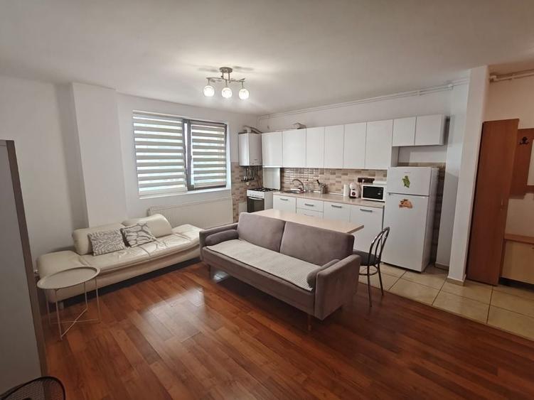 Apartament cu 2 camere în Florești