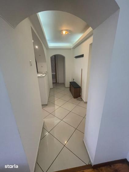 Apartament cu 2 camere decomandat în Ștefan cel Mare