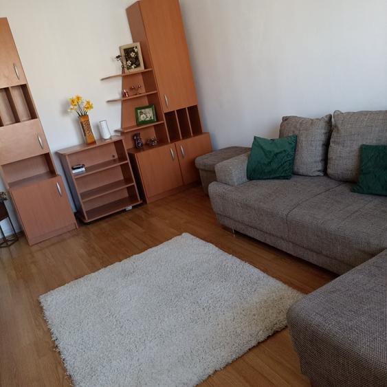Garsonieră decomandată în Micălaca