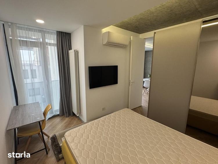 Apartament cu 2 camere decomandat în Tei