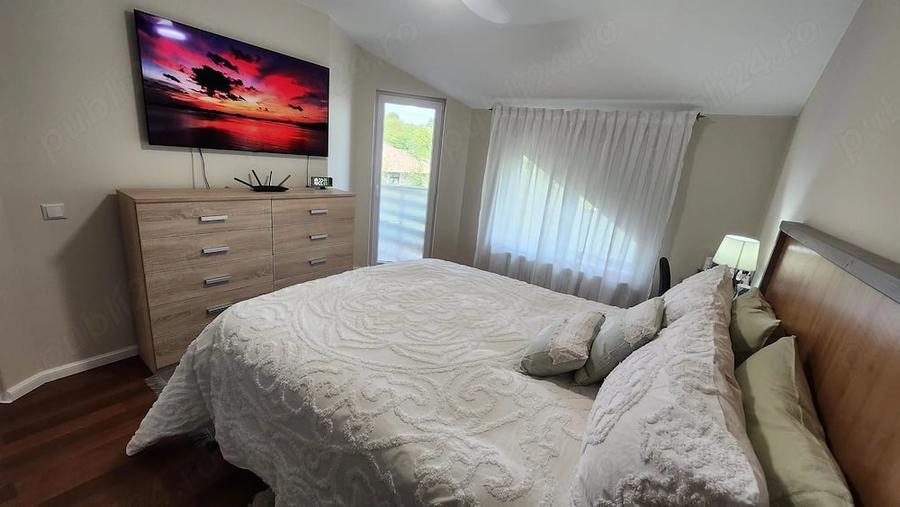 Casă cu 4 camere cu Teren 379 Mp în Unirii