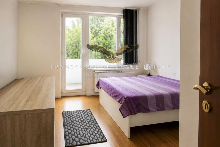 Apartament cu 3 camere semidecomandat, mobilat în Zorilor