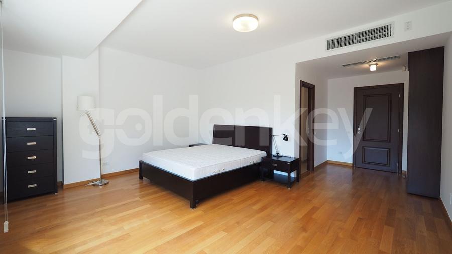 Apartament cu 3 camere semidecomandat, mobilat în Kiseleff