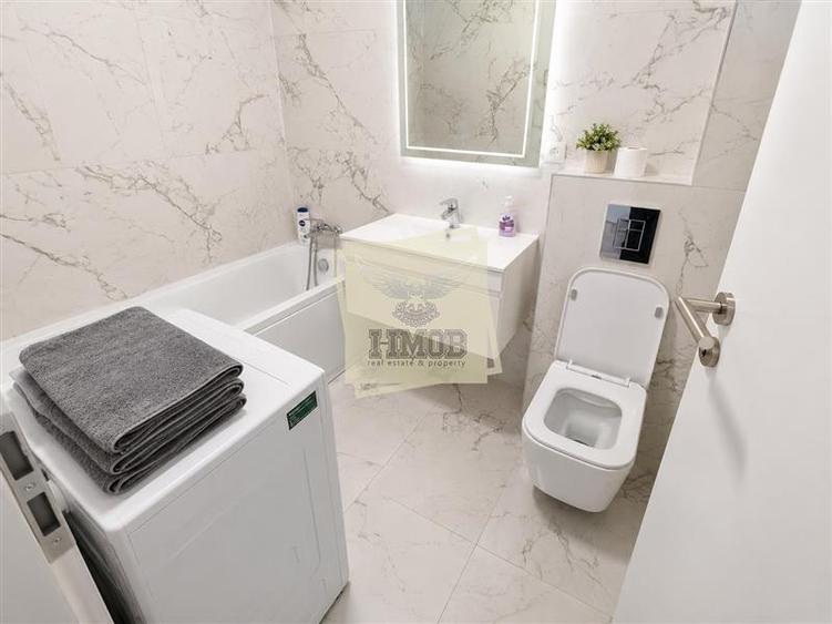 Penthouse cu 3 camere semidecomandat, mobilat în Industrial Est