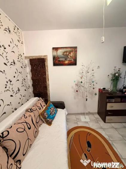Casă cu 3 camere cu Teren 365 Mp în CET