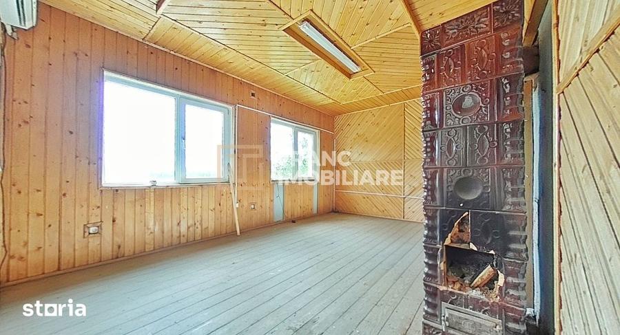 Spațiu comercial, de 117 mp, în Conop