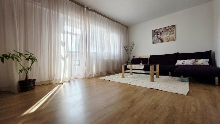 Apartament cu 2 camere decomandat, mobilat în Băneasa