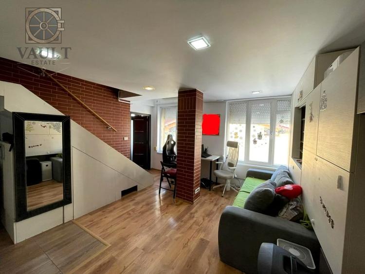 Apartament cu 3 camere decomandat, mobilat în Apărătorii Patriei